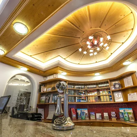 Rosa Otel 3*