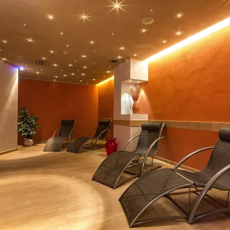 Rosa Otel