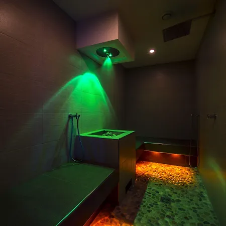 Rosa Hotel 3*