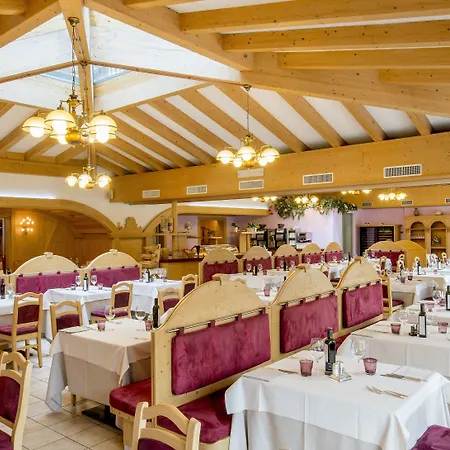 Otel Rosa Canazei