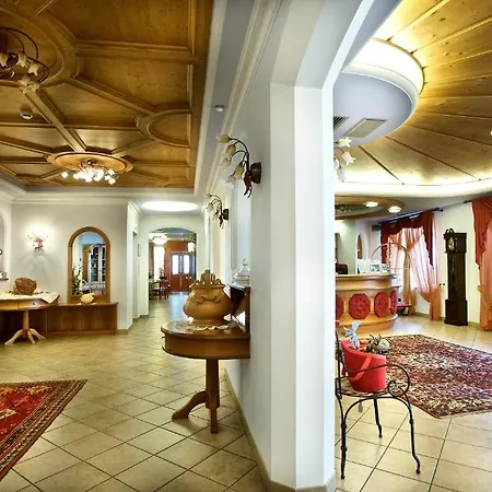 Hotel Rosa 3*